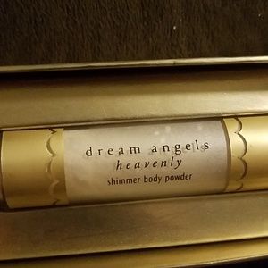 VS shimmer body powder